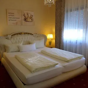 https://hotel-geissler.stuttgart-hotel.com